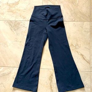 Lululemon High Rise Crop